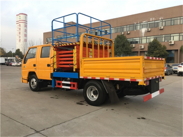 (國六)江鈴10米剪叉式升降平臺(tái)高空作業(yè)車